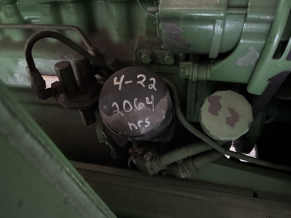 Used 1986 John Deere 2950 Utility Tractors at Koenig Equipment in Anna, OH - Photo4