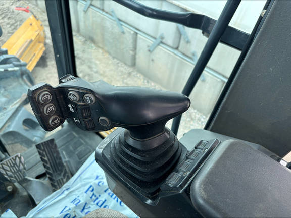 2018 John Deere 772G