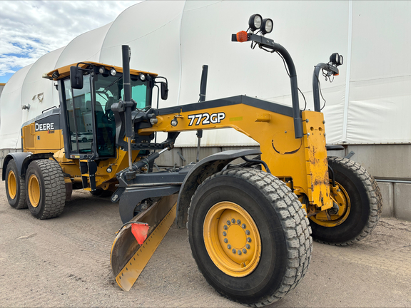 2018 John Deere 772G