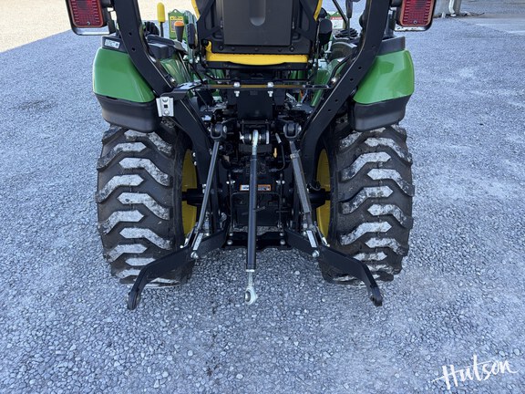 Photo of 2023 John Deere 2025R