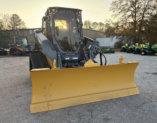 2025 John Deere 335P