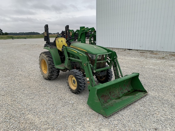 Photo of 2023 John Deere 3038E