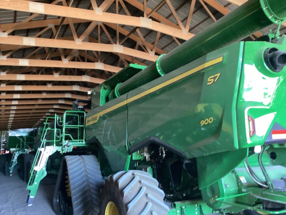 2025 John Deere S7 900 - Photo4