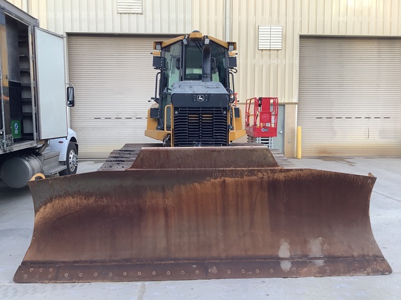 2024 John Deere 750L