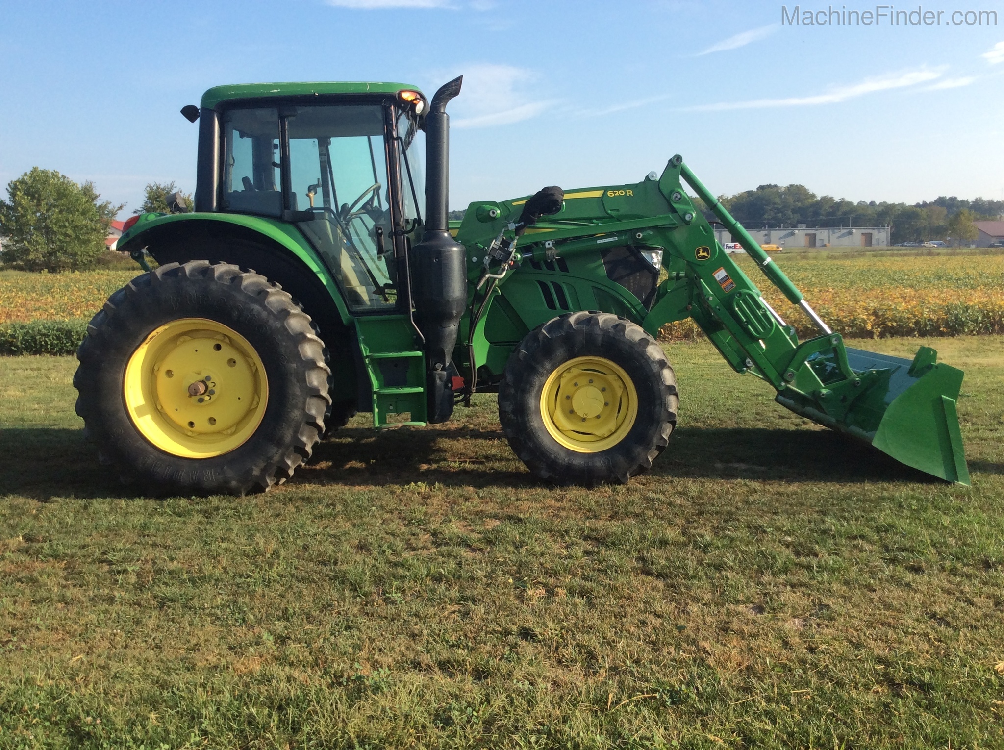 2016 John Deere 6110M Image 2