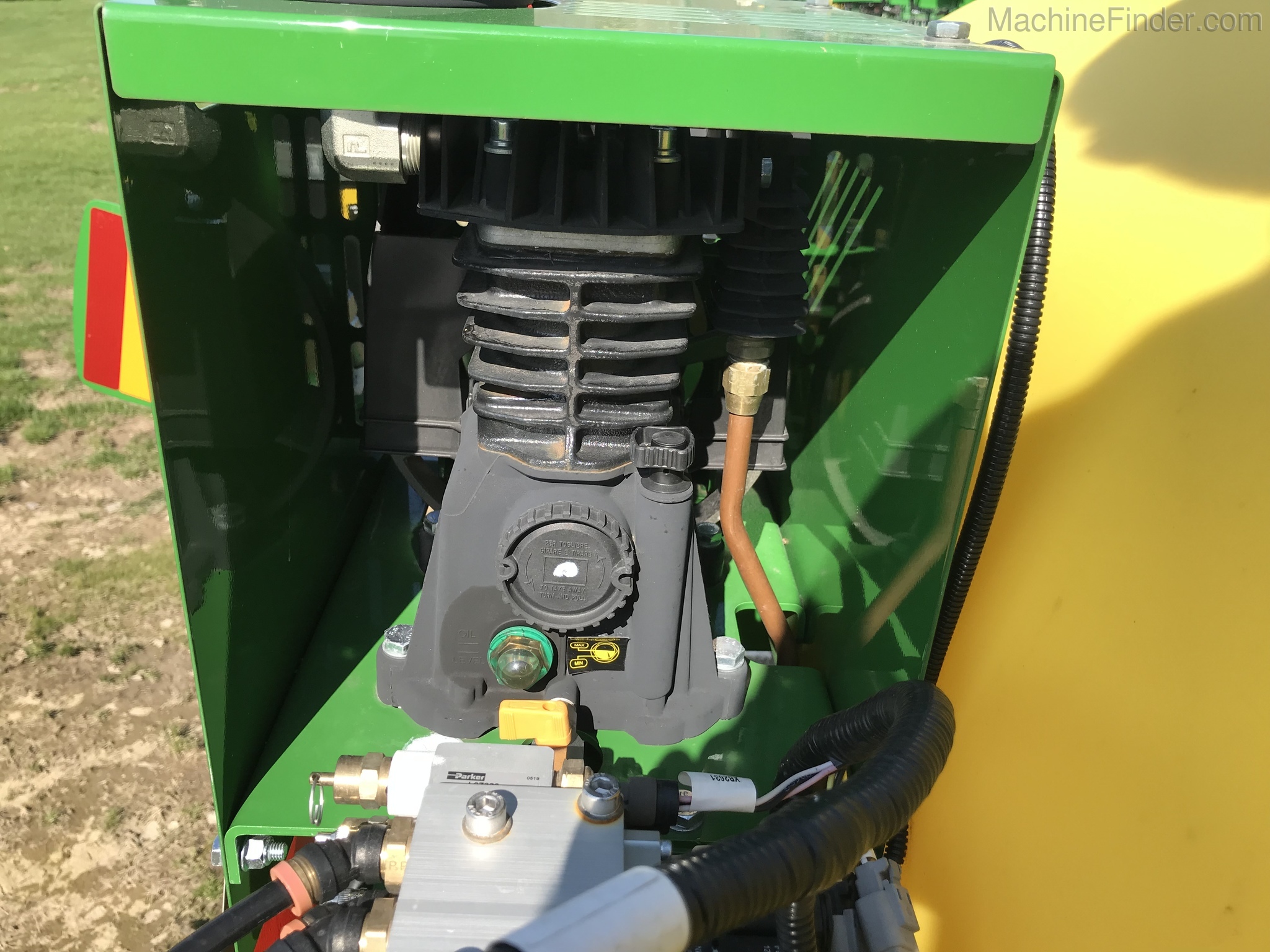 2019 John Deere DB60 Image 13