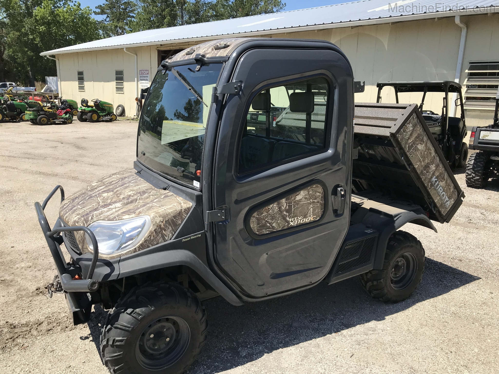 2016 Kubota RTV-X1100C Image 1
