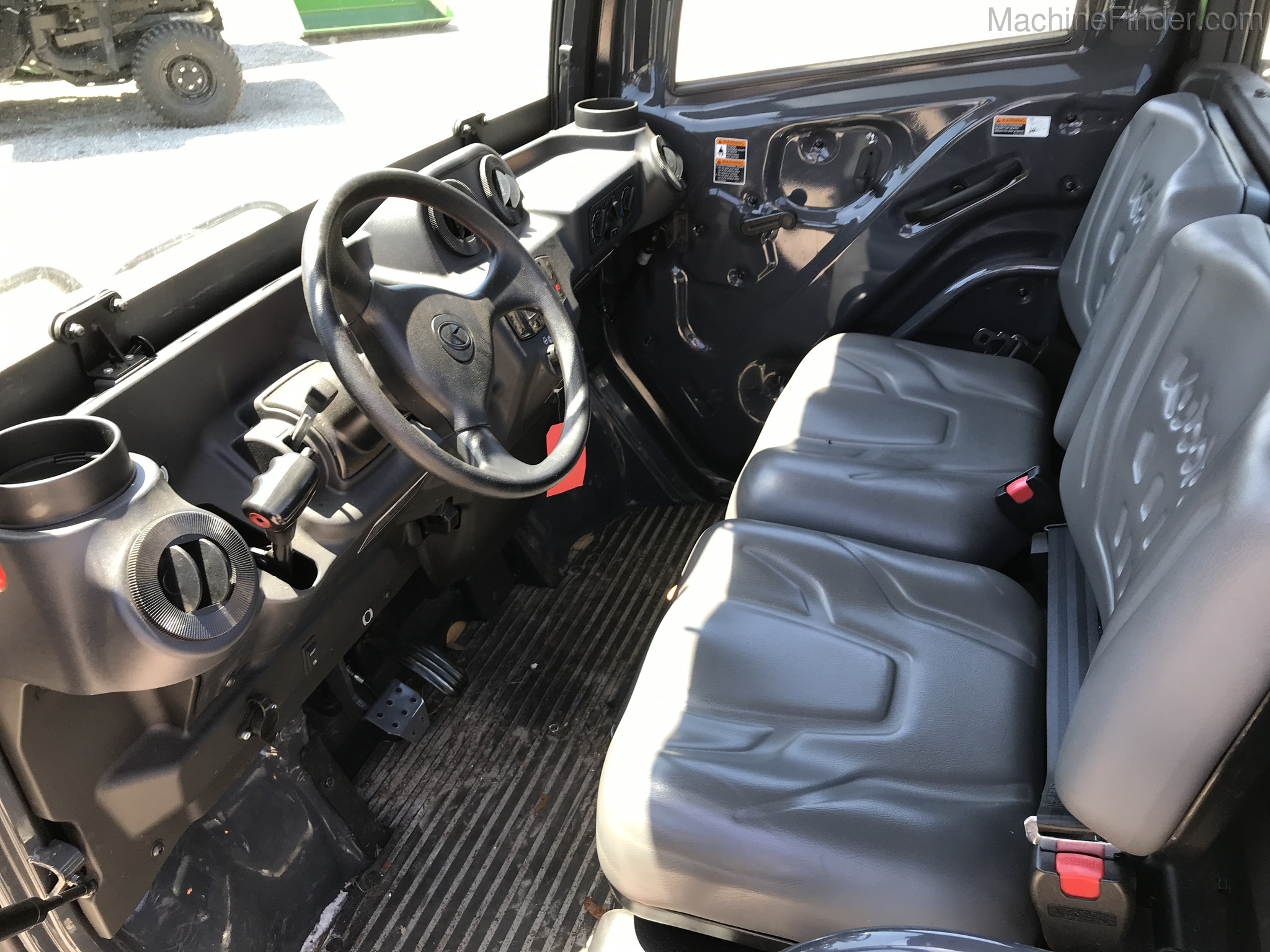 2016 Kubota RTV-X1100C Image 12