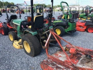 2001 John Deere 4100 Image 2