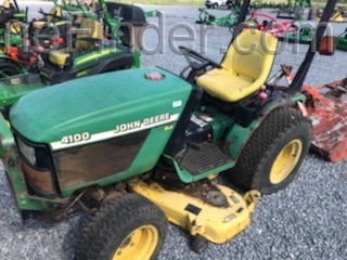 2001 John Deere 4100 Image 1