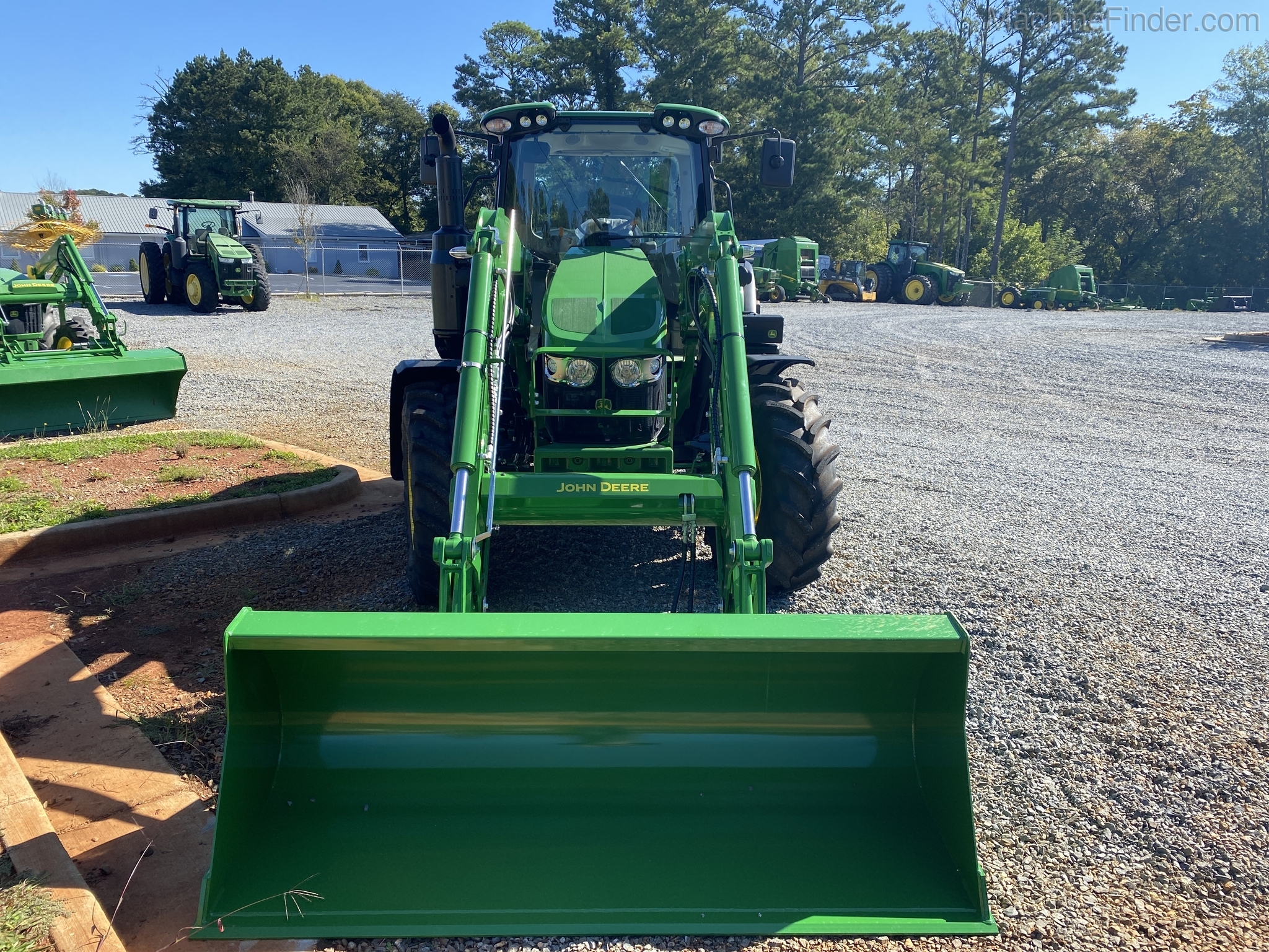 2020 John Deere 6120M Image 7
