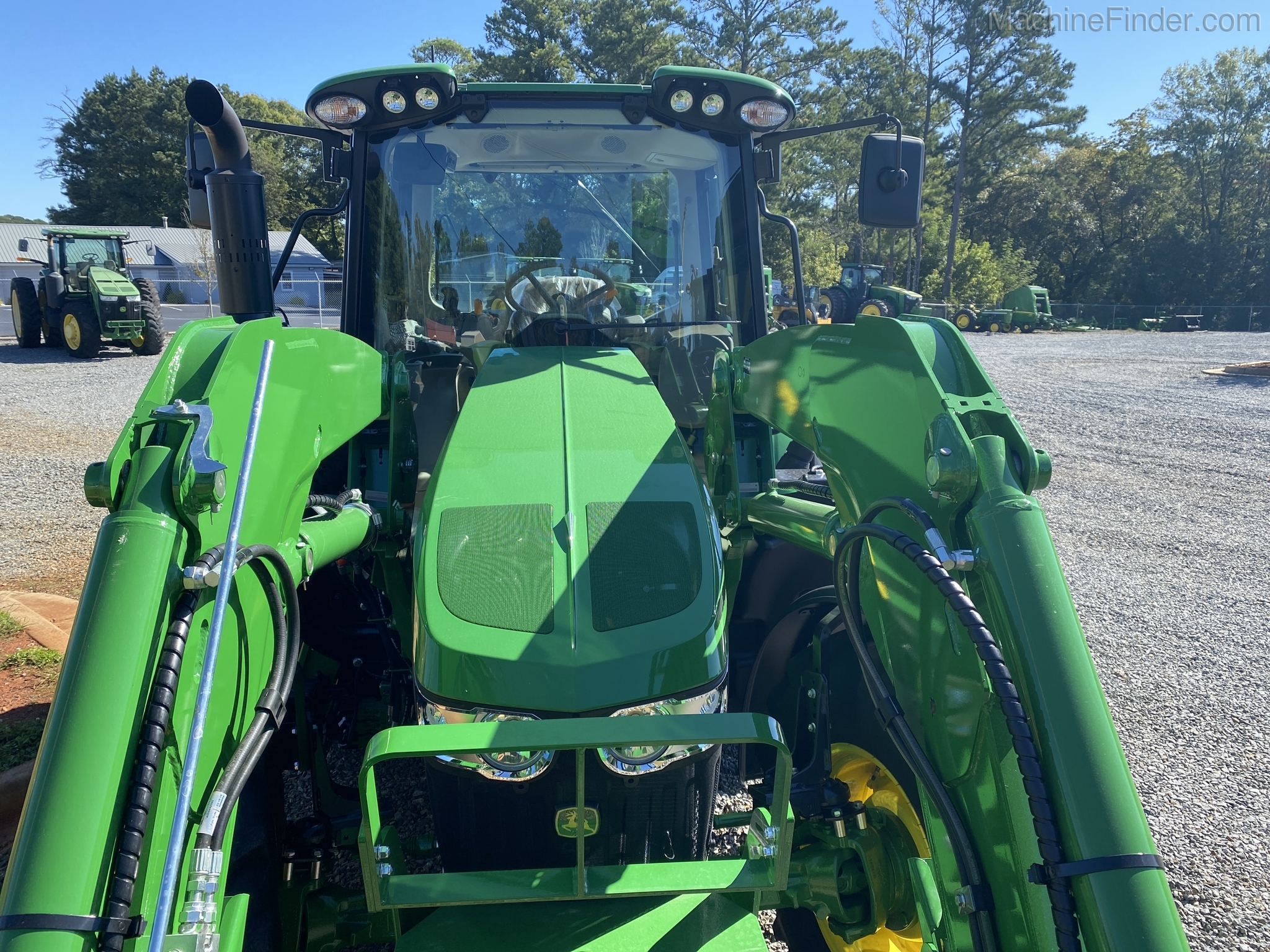 2020 John Deere 6120M Image 3