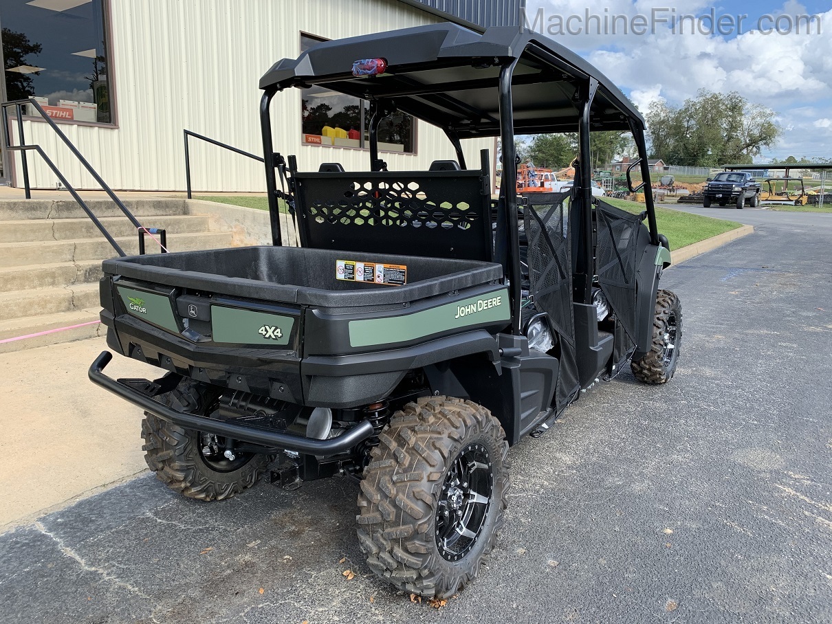 2020 John Deere 590M S4 Image 3