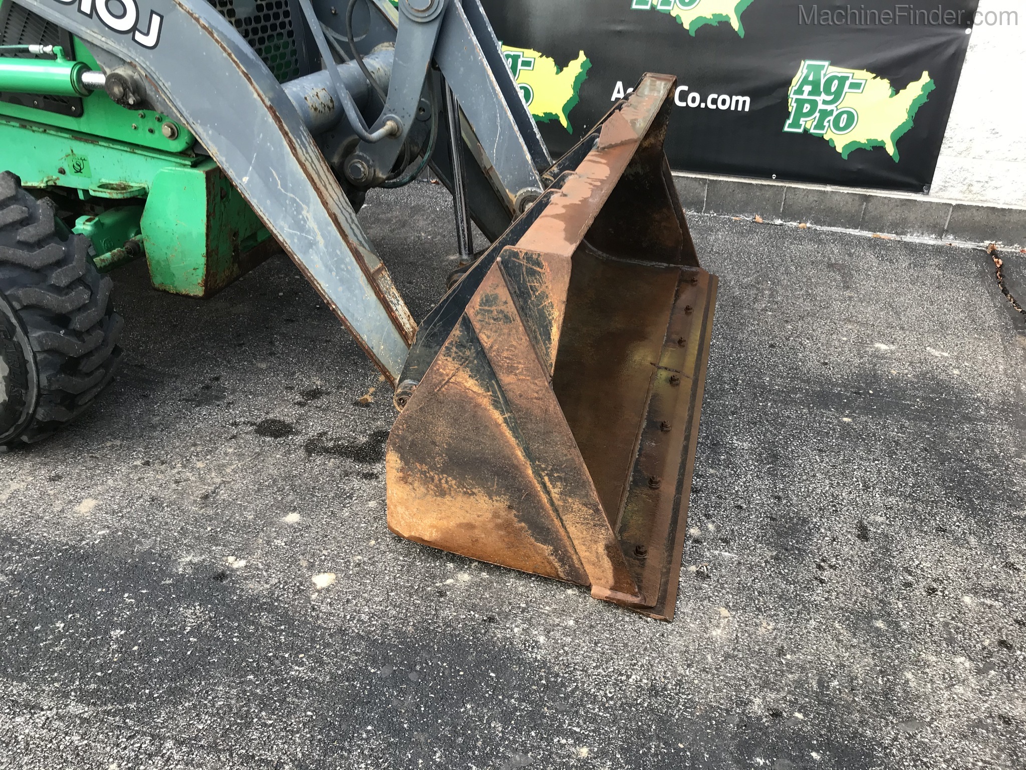 2012 John Deere 310J Image 5