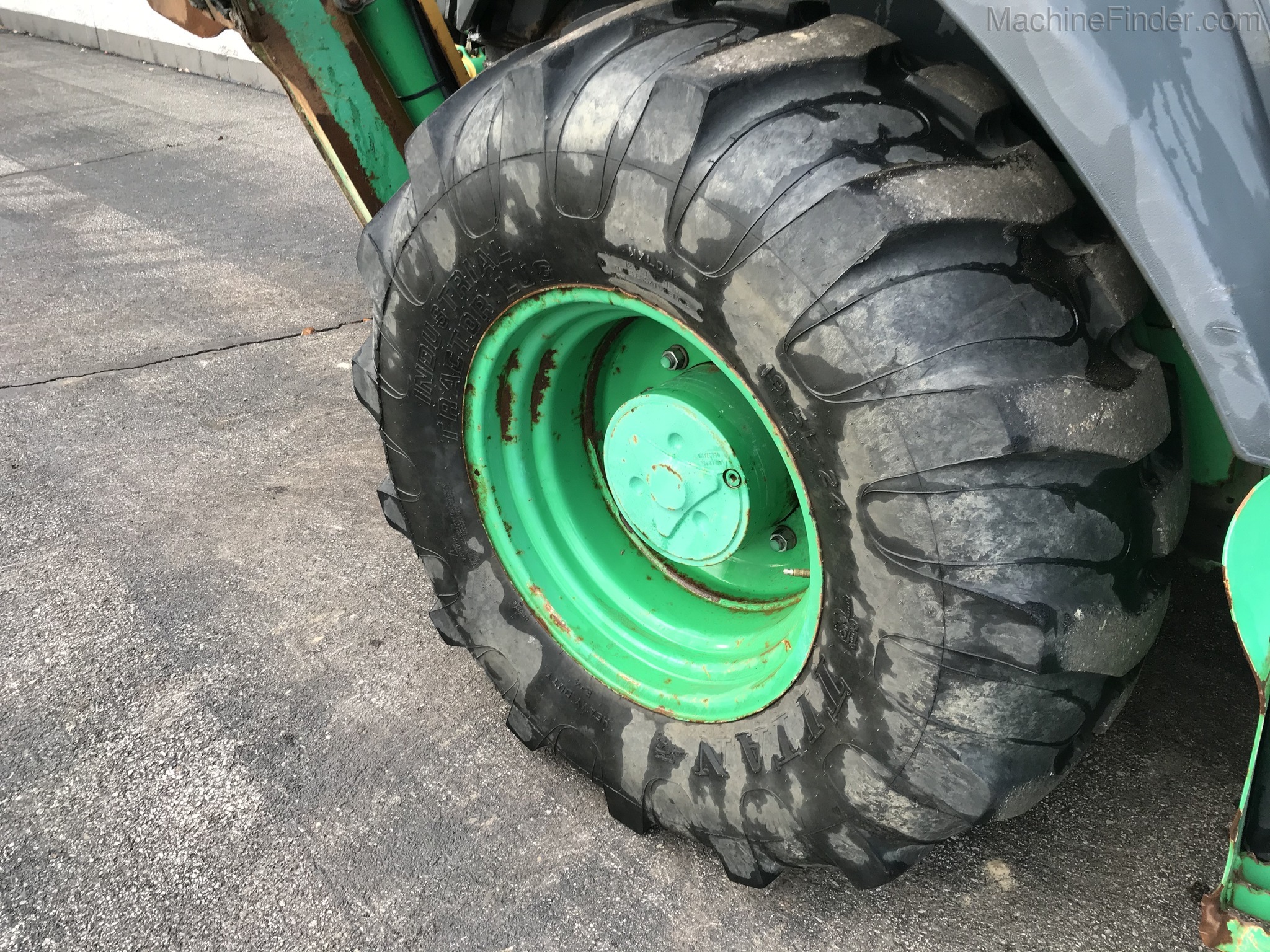 2012 John Deere 310J Image 7