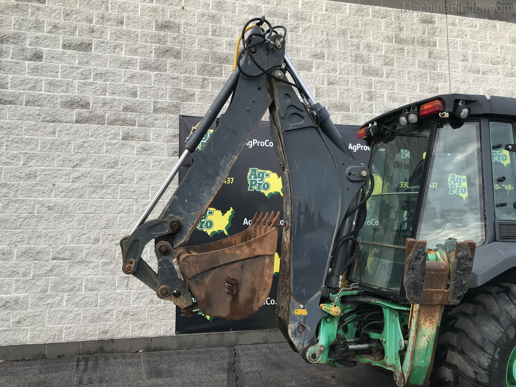 2012 John Deere 310J Image 8