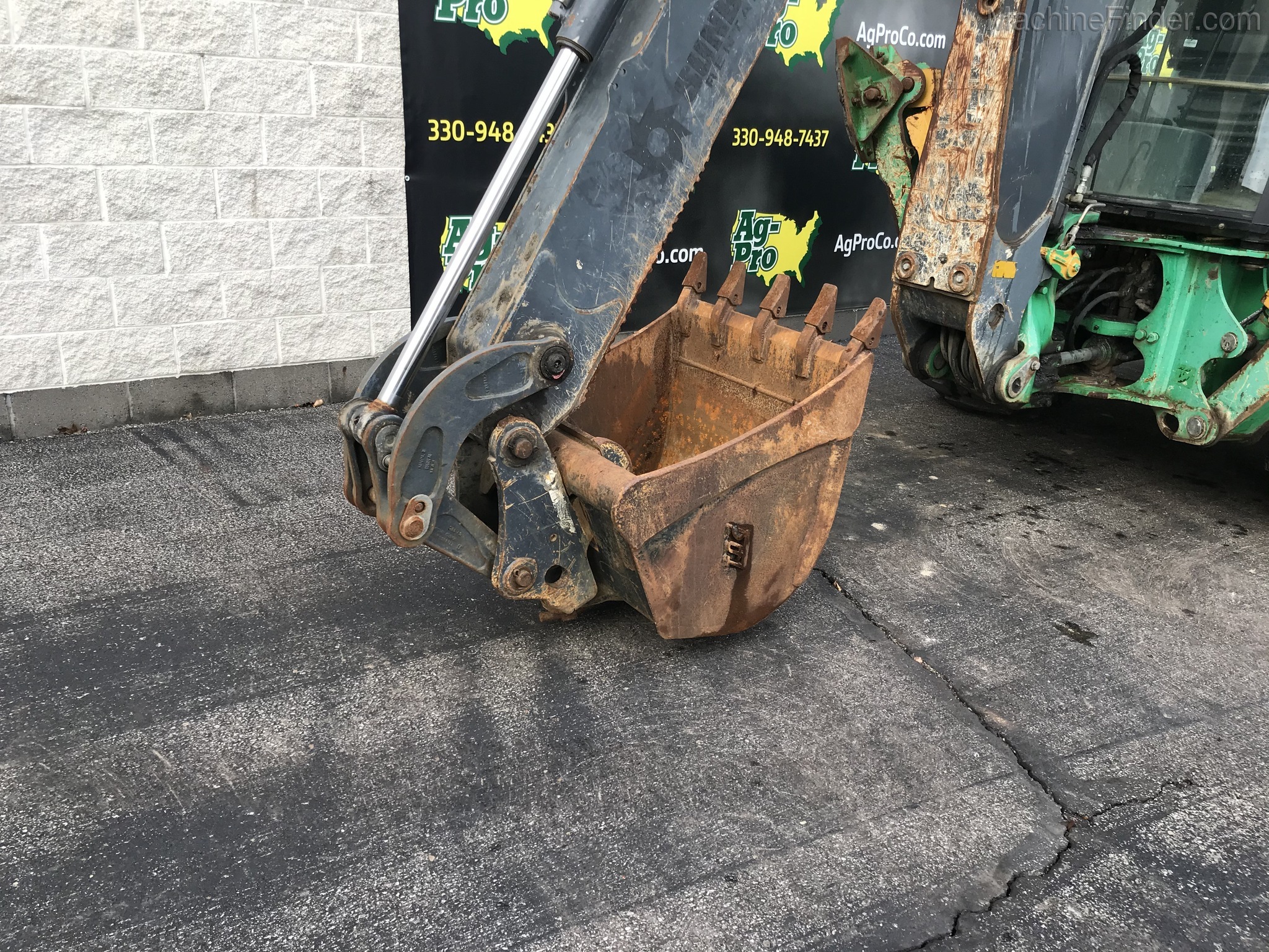 2012 John Deere 310J Image 10