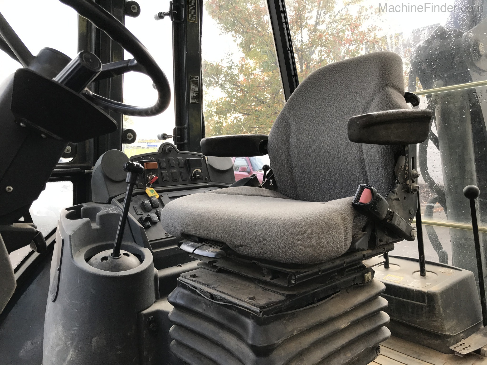 2012 John Deere 310J Image 13