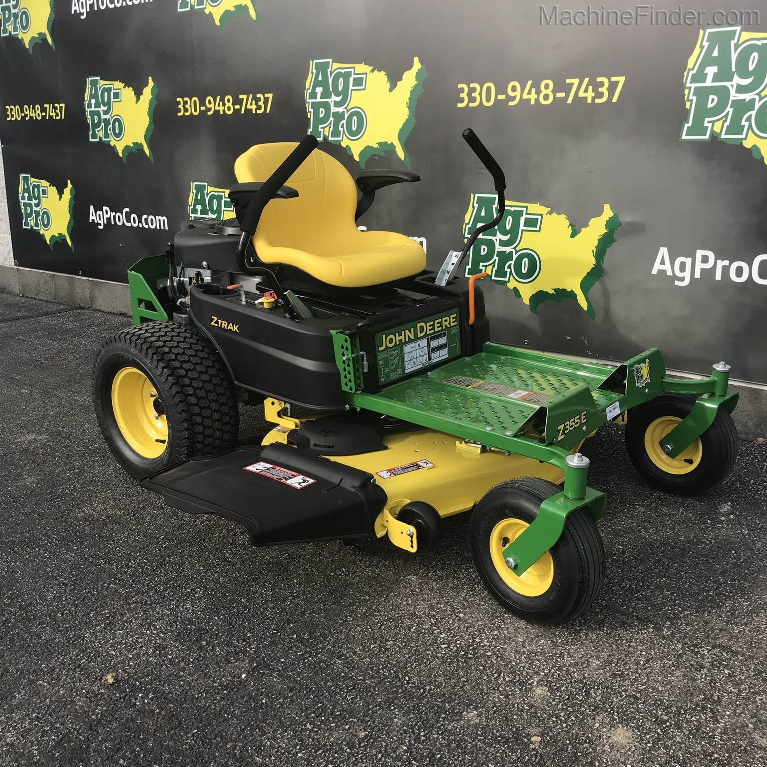 2021 John Deere Z355E Image 5
