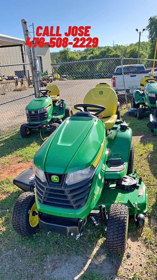 2025 John Deere X380 Image 1