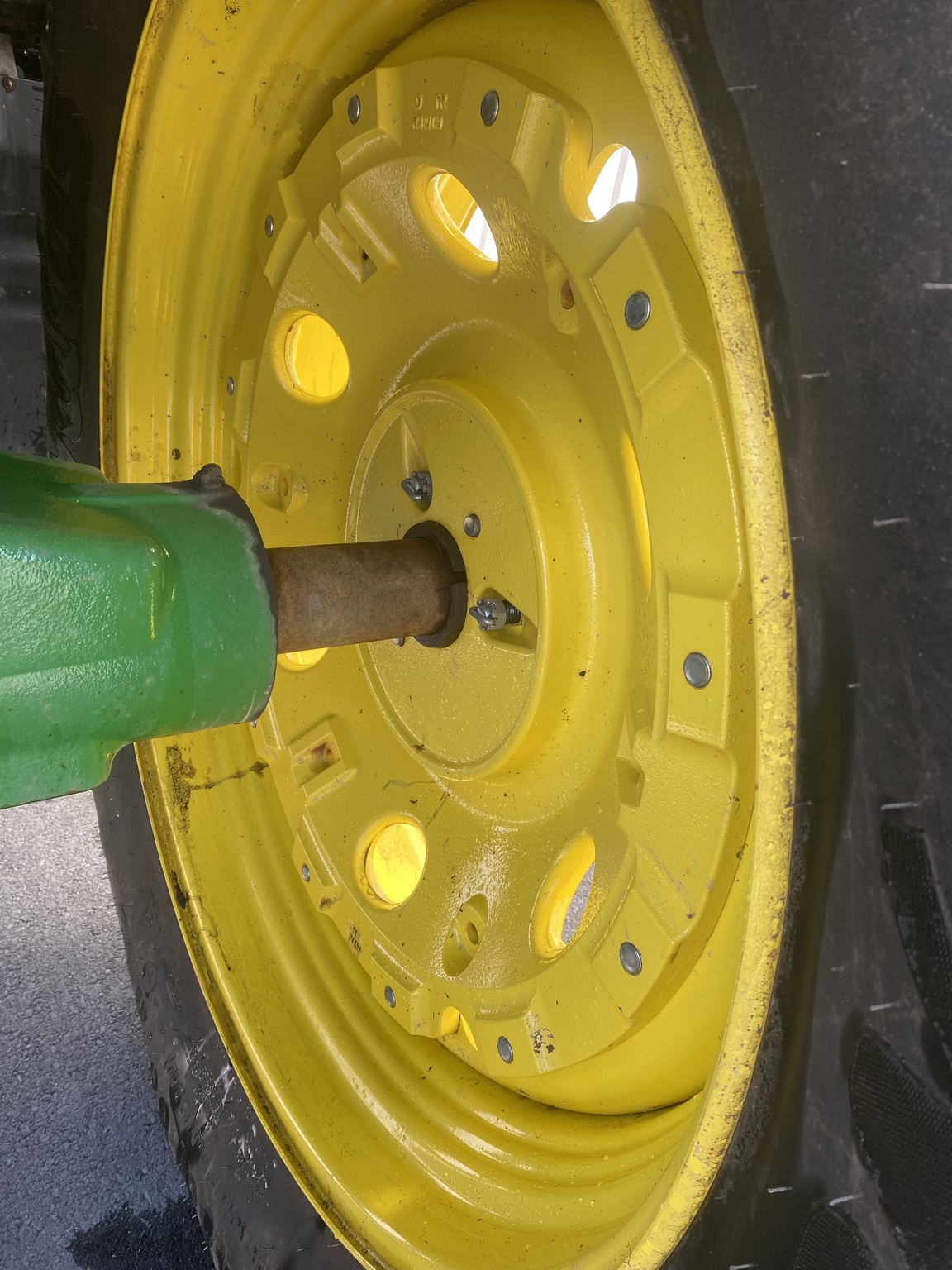 2020 John Deere 6155R Image 8
