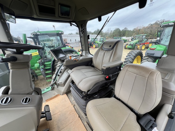 2022 John Deere 8R 340 Photo 5