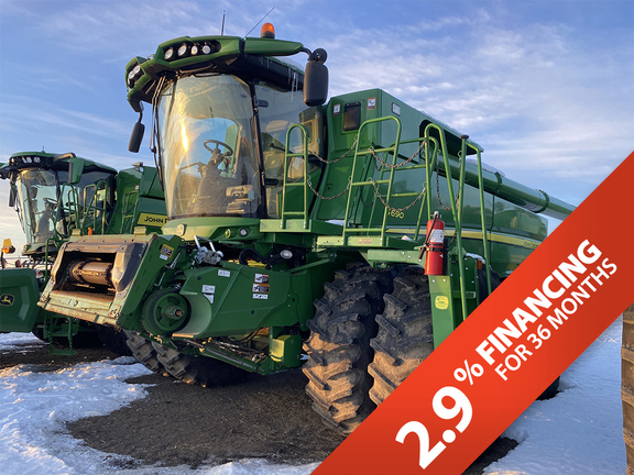 2017 John Deere S690