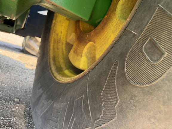 2012 John Deere 9560R - Photo11