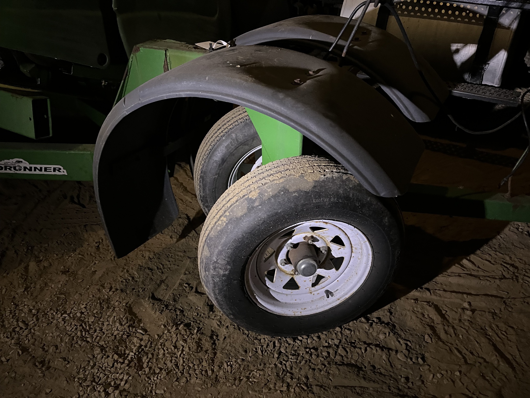 Used 2005 Unverferth RRT36 roadrunner Header carts at Koenig Equipment in Franklin, IN - PhotoXL14