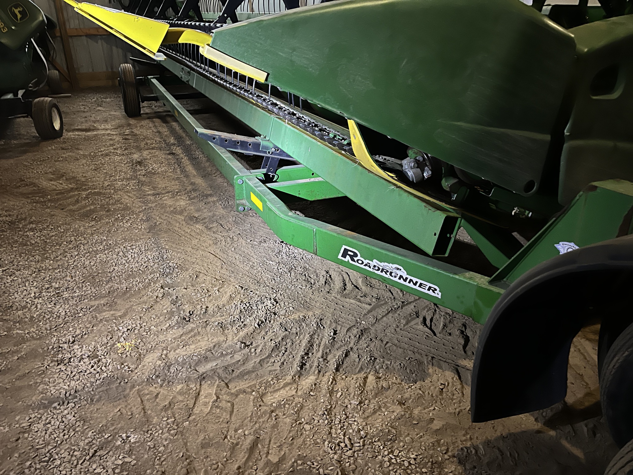 Used 2005 Unverferth RRT36 roadrunner Header carts at Koenig Equipment in Franklin, IN - PhotoXL11