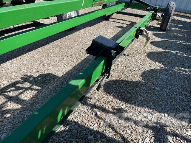 Used 2005 Unverferth RRT36 roadrunner Header carts at Koenig Equipment in Franklin, IN - PhotoXL5