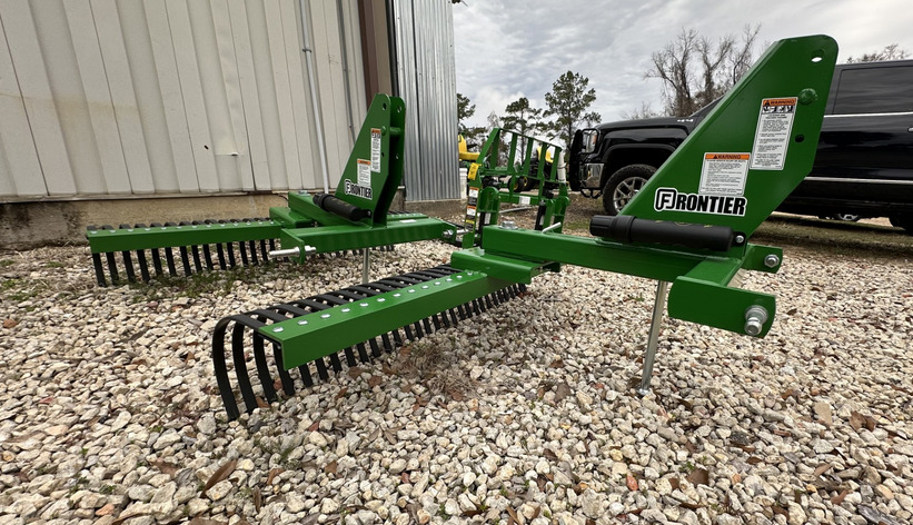 2023 John Deere LR2060L Image 1