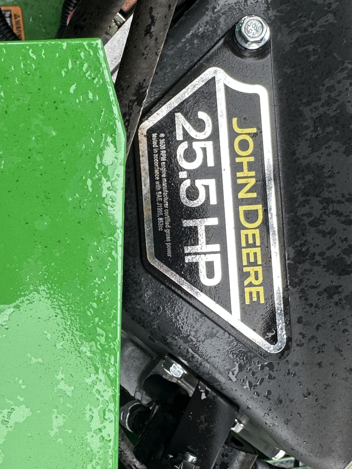 2025 John Deere Z930M Image 8