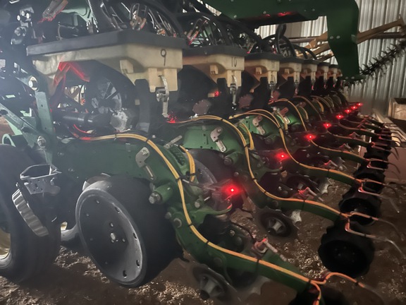 Photo of 2019 John Deere 1795
