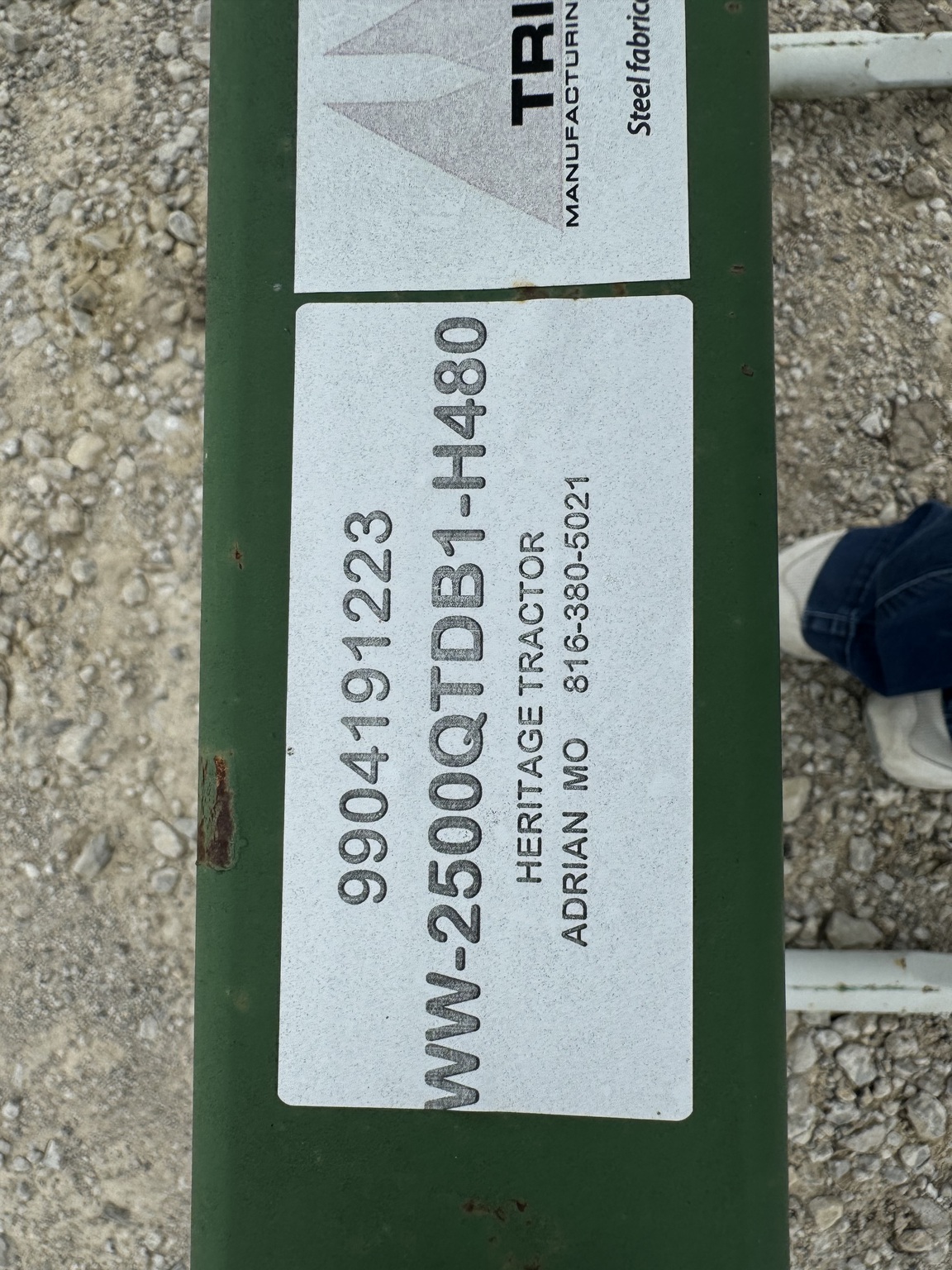  2019 TRI-L WW-2500QTDB1-H480 GREEN DOUBLE W 49" SPEARS29"X60" 2500# CAP at Heritage Tractor in Adrian, MO