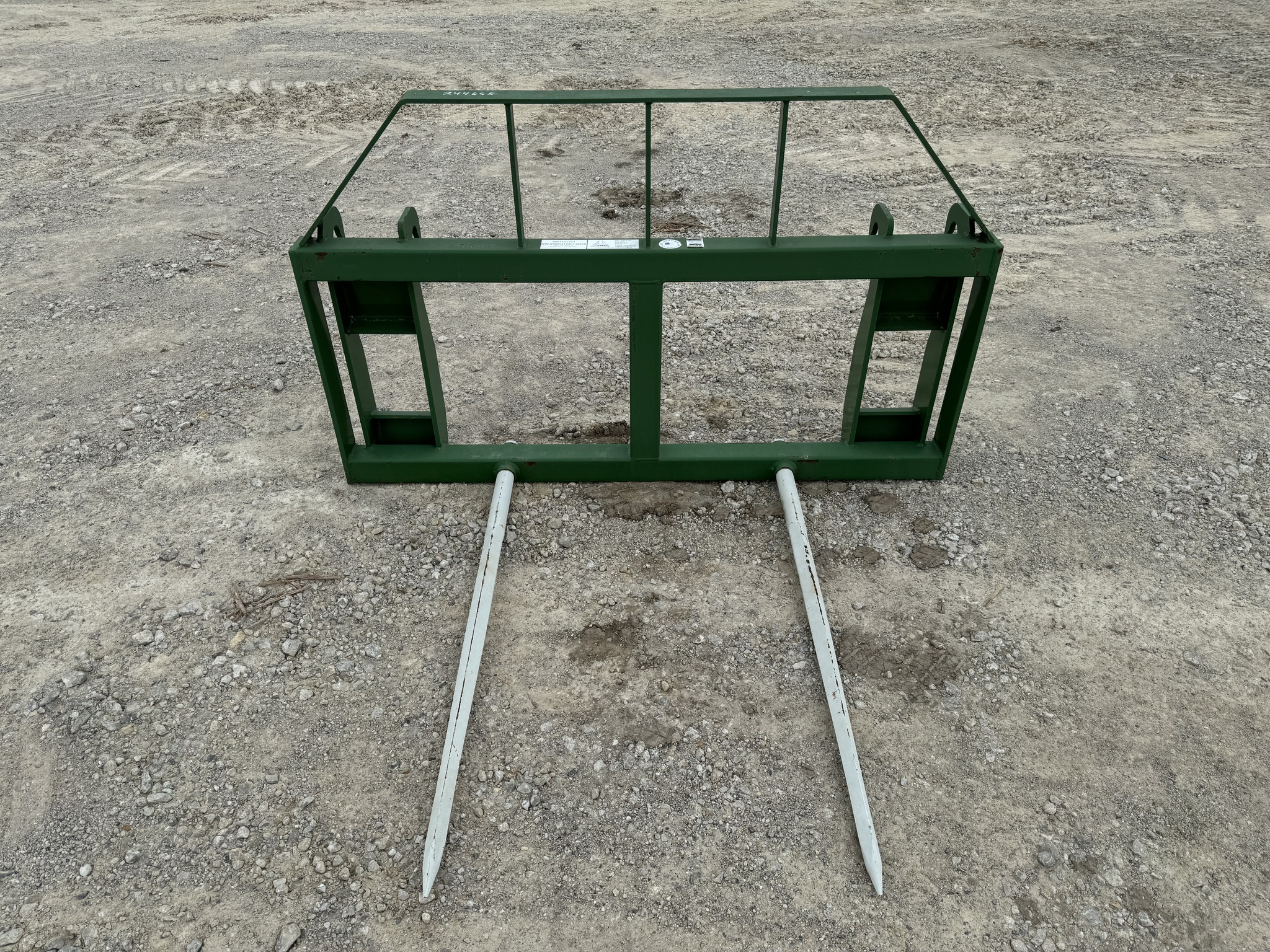  2019 TRI-L WW-2500QTDB1-H480 GREEN DOUBLE W 49" SPEARS29"X60" 2500# CAP at Heritage Tractor in Adrian, MO