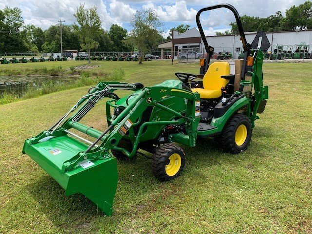 2023 John Deere 1025R Image 4