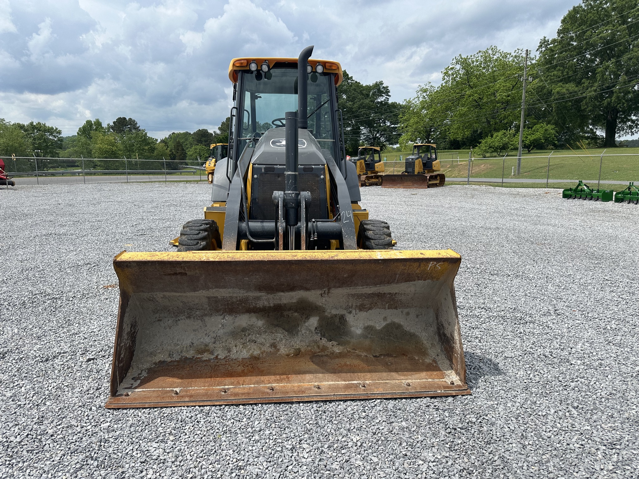 2022 John Deere 310SL Image 10