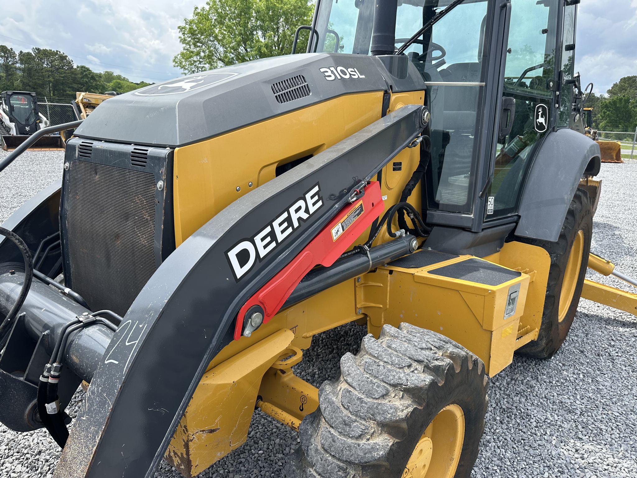 2022 John Deere 310SL Image 7