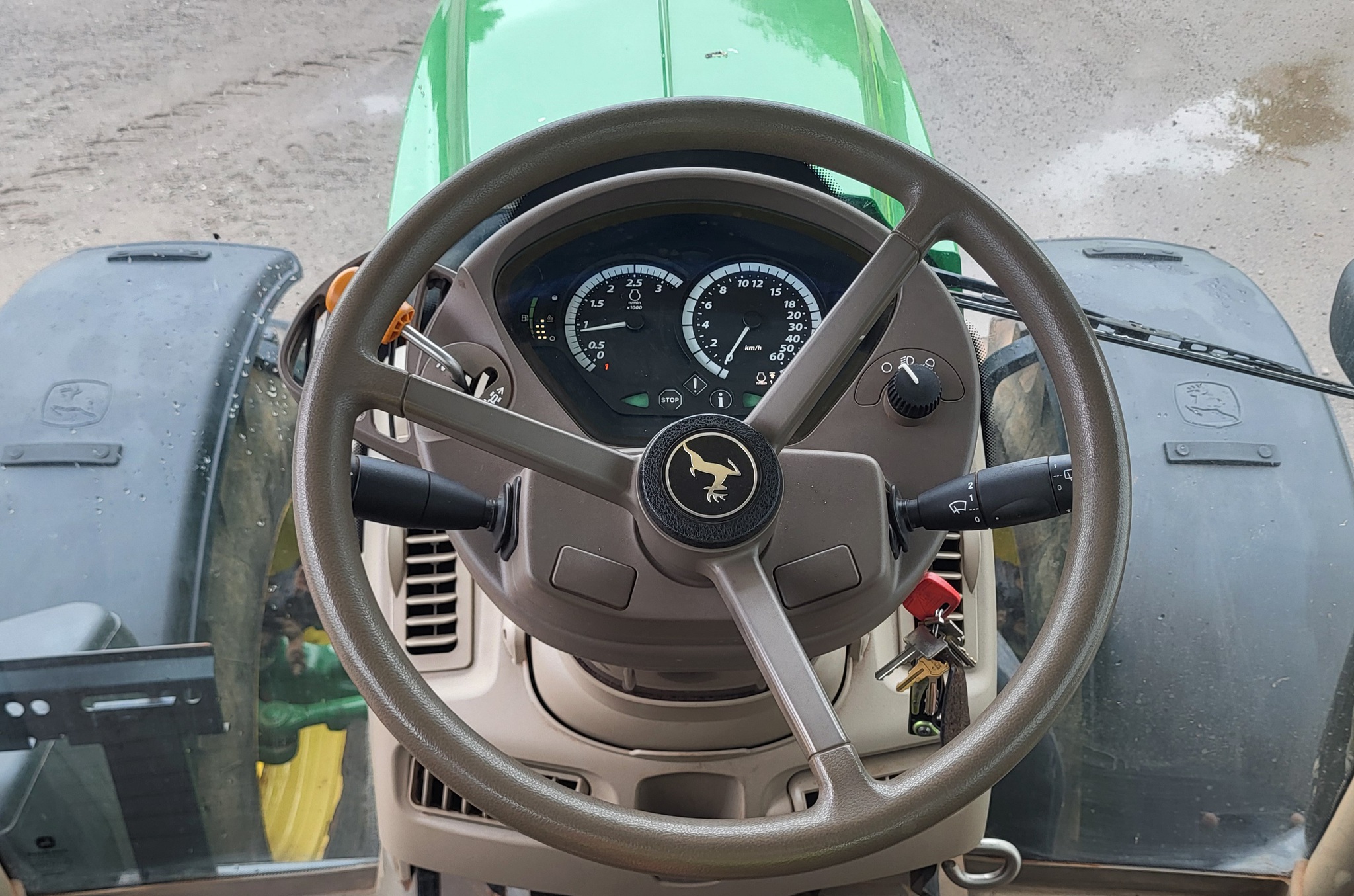 2020 John Deere 6175R Image 10
