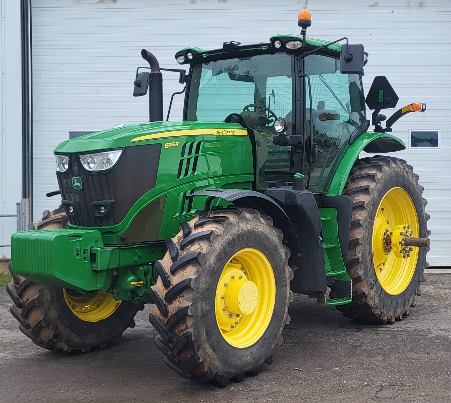 2020 John Deere 6175R Image 1