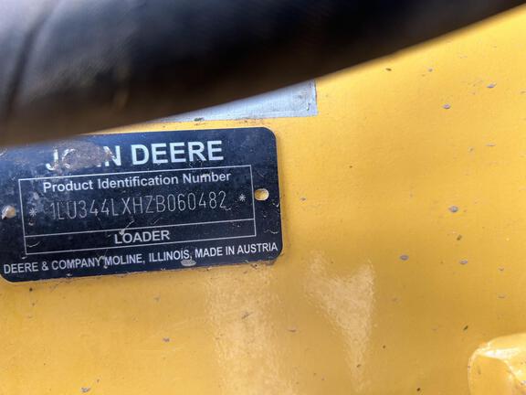 Product image 5 | 4re Equipment | ID: product-compact-construction-john-deere-344l-compact-wheel-loader-146606