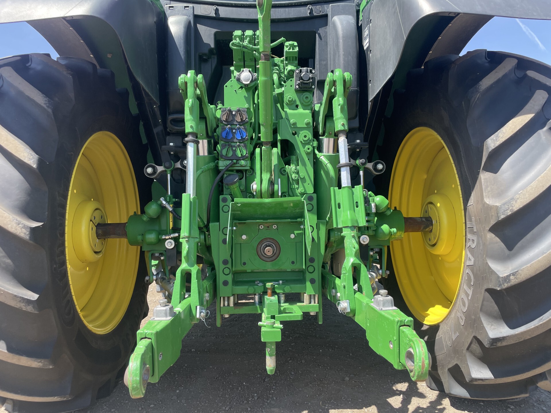 2023 John Deere 6R 130 Image 15