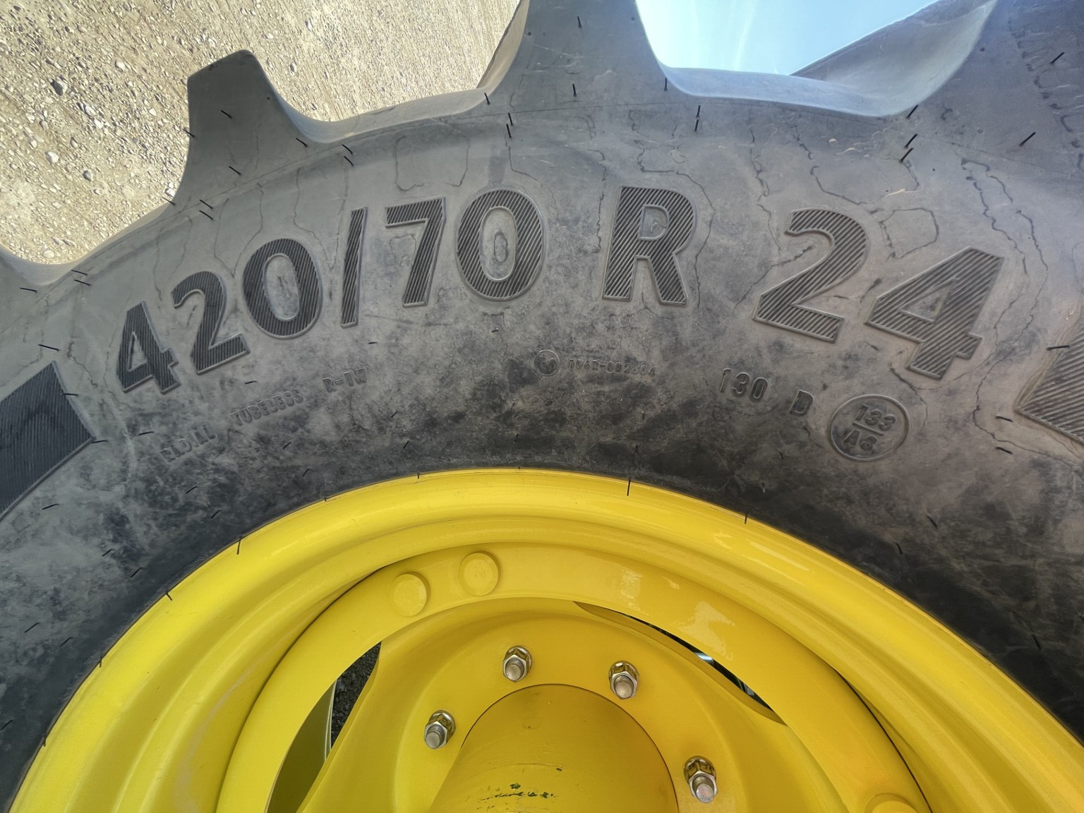 2023 John Deere 6R 130 Image 11