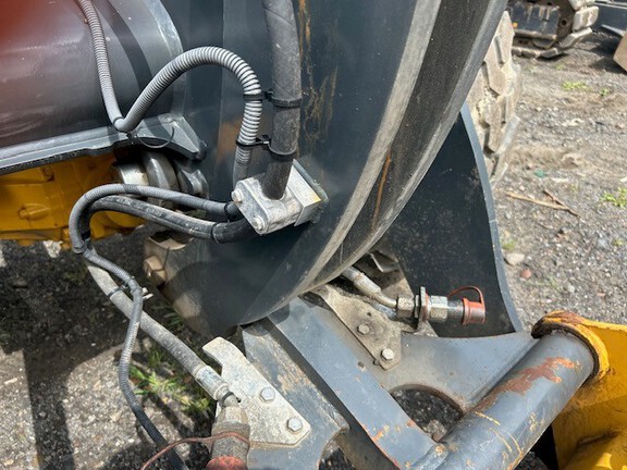 2023 John Deere 304 G