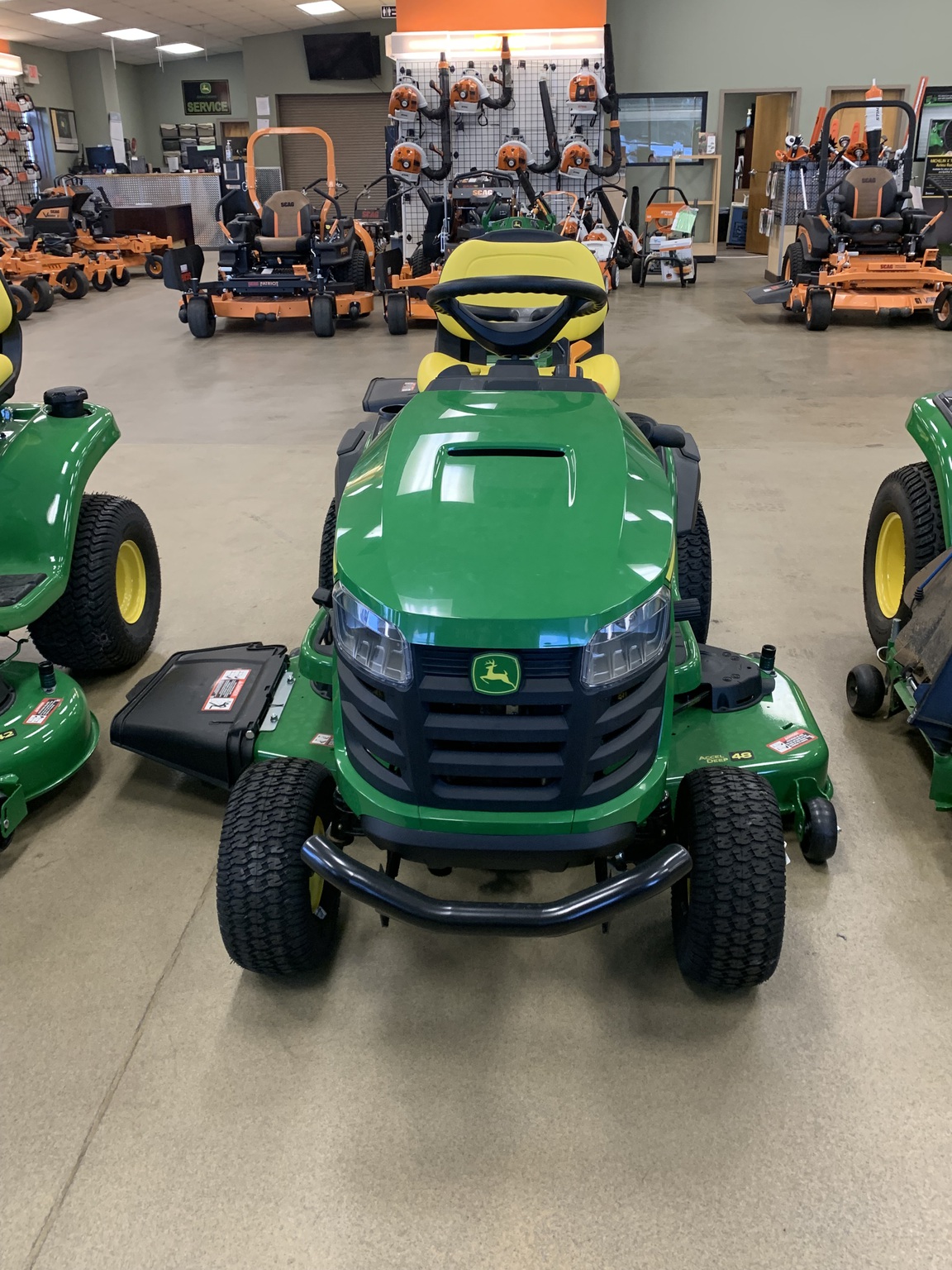2025 John Deere S240 48IN DECK Image 2