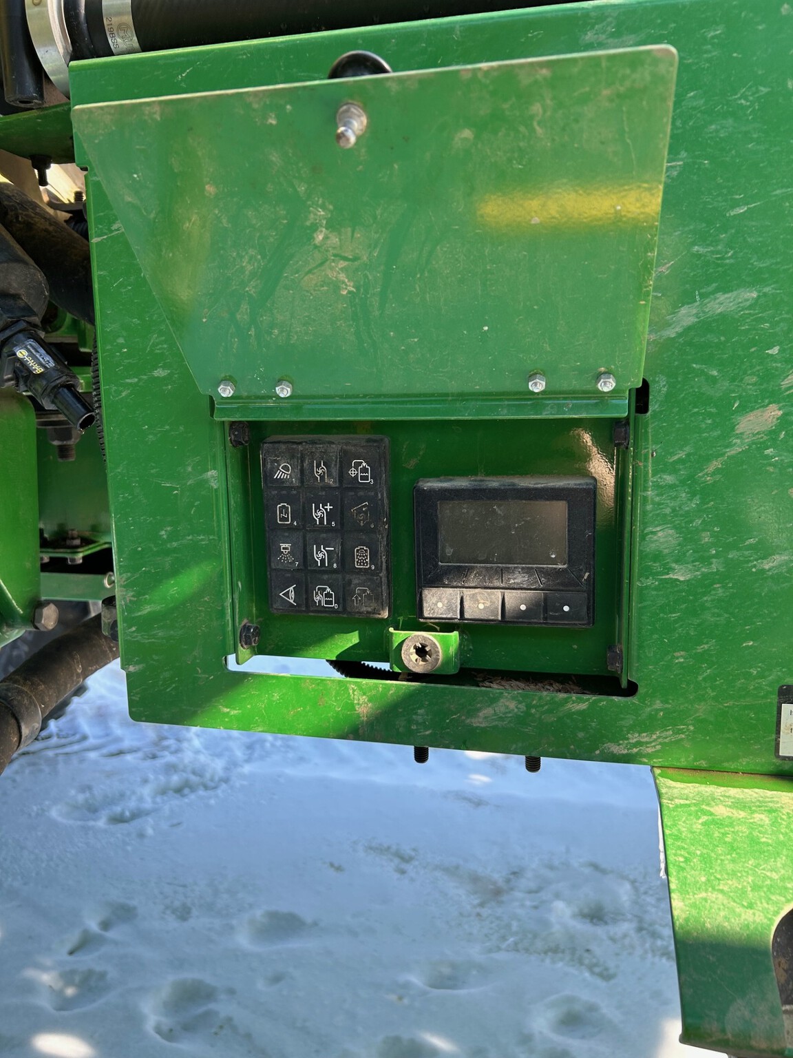 2024 John Deere 410R Image 4