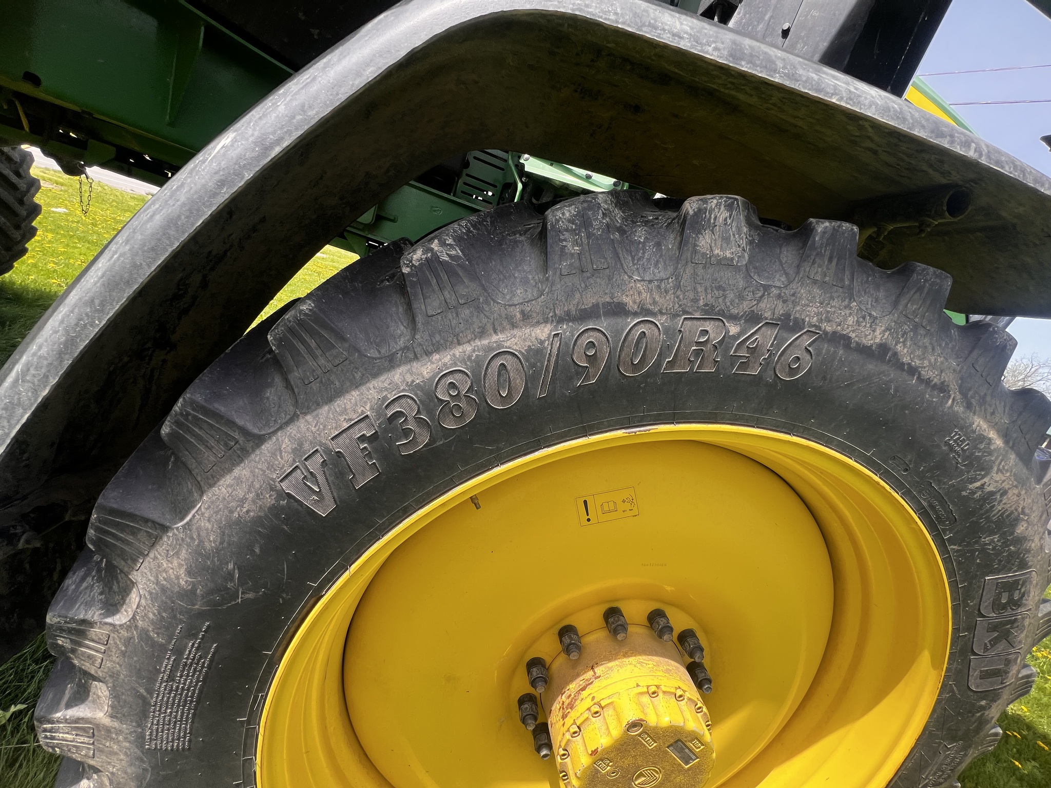2024 John Deere 410R Image 10
