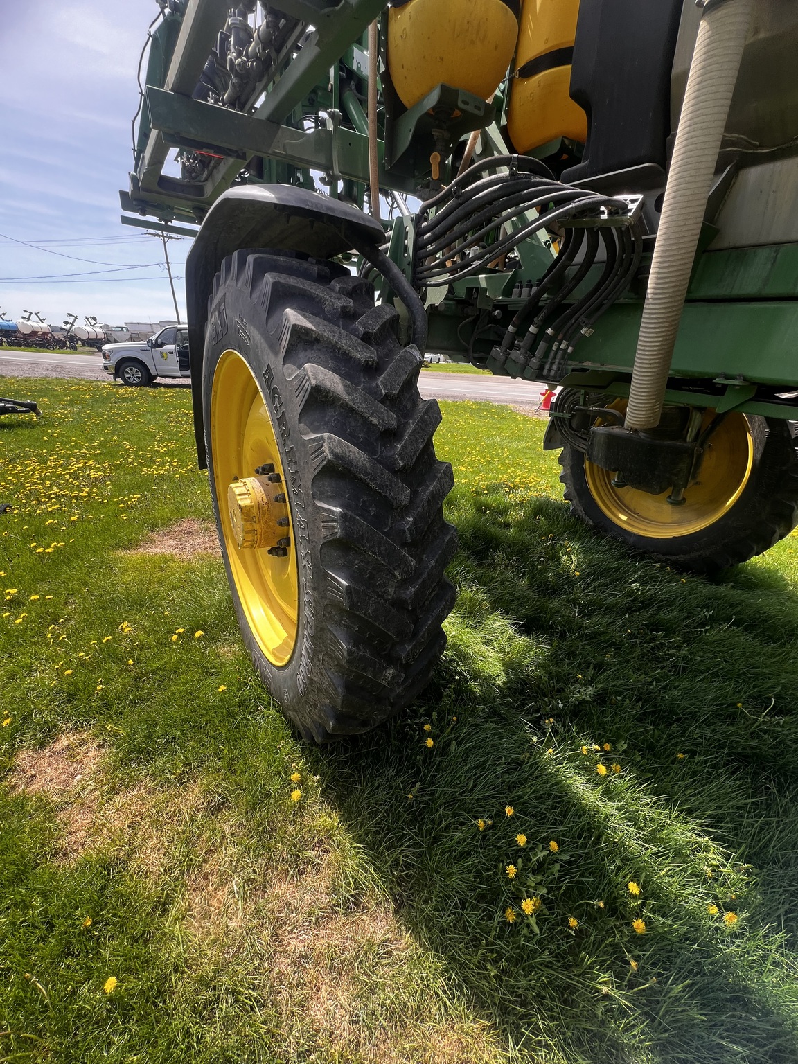 2024 John Deere 410R Image 11