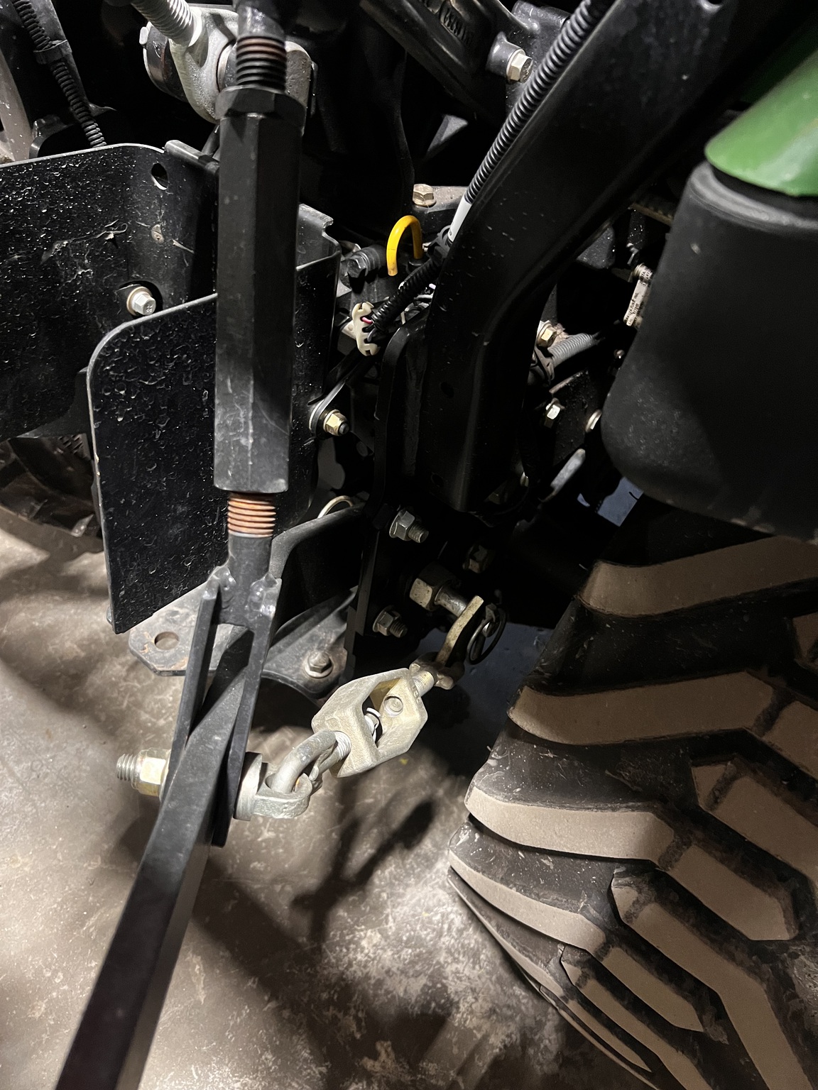 2024 John Deere 410R Image 13